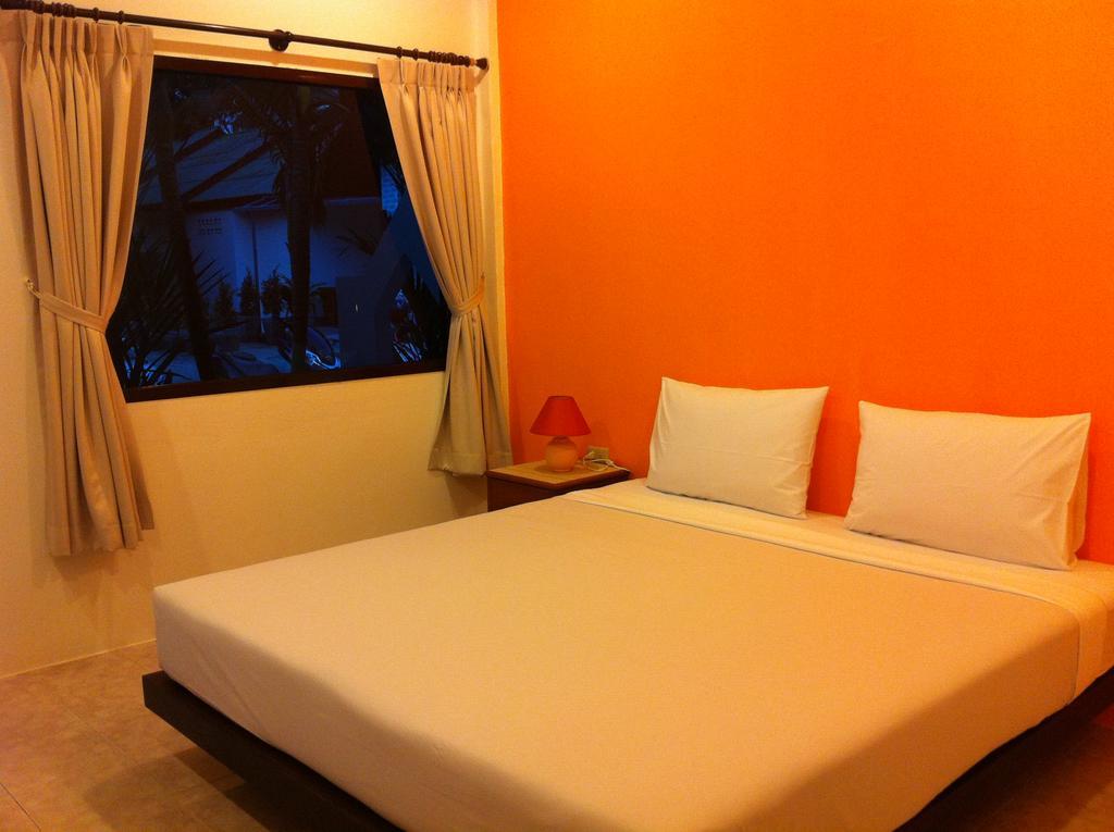 Hacienda Phuket Hotel Patong Exterior foto
